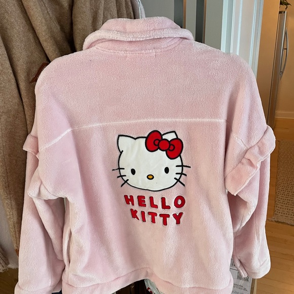 Hello Kitty Other - Hello kitty fleece loungewear set